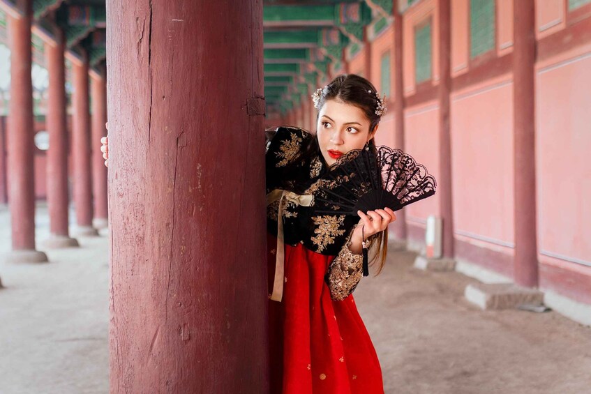 Picture 13 for Activity Seoul: Hanbok Rental with Gyeongbokgung Palace Entry