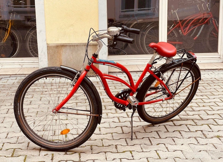 Krakow: Bike Rental for City Exploring and Sightseeing