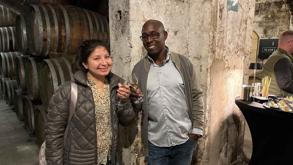 Picture 8 for Activity Palma: Distillery Tour with 3 Spirits and Tapas Tasting