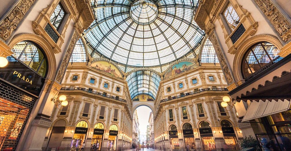 Picture 26 for Activity Best of Milan: Guided Tour with Duomo, Food & Wine Tasting