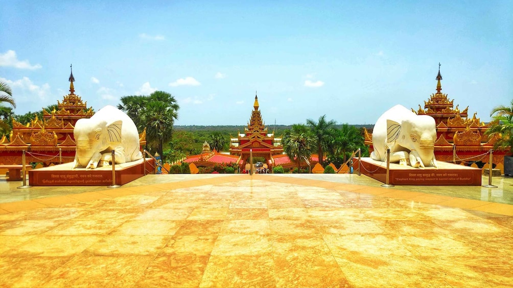 Picture 11 for Activity Mumbai: Kanheri Caves and The Golden Pagoda Temple