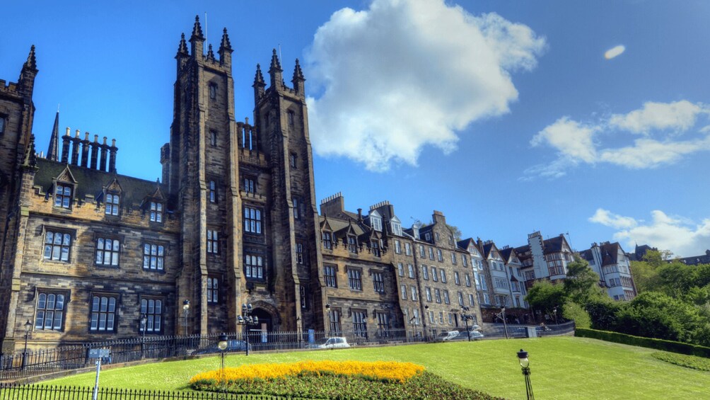 Picture 1 for Activity From Glasgow: Private Day Trip to Edinburgh with Transfers
