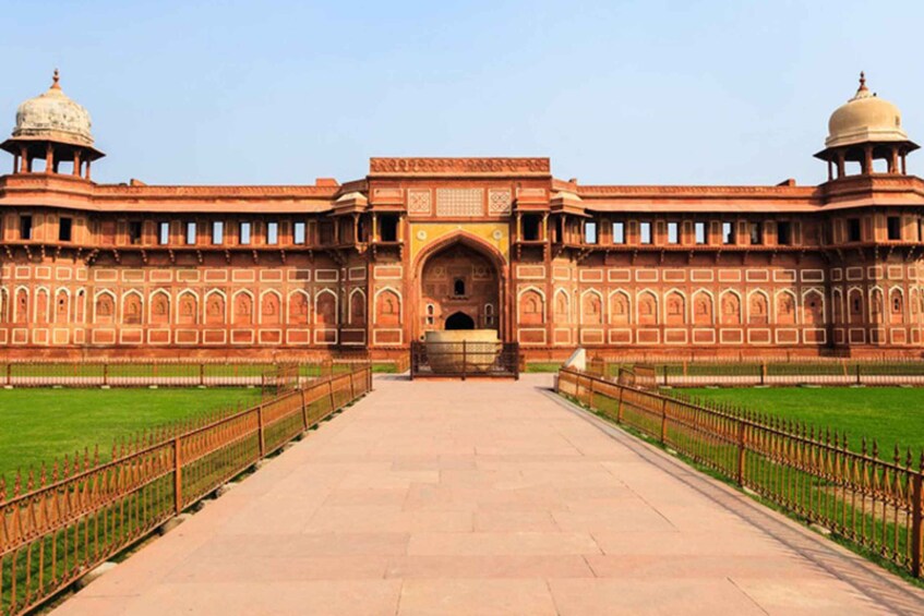 Picture 10 for Activity All-Inclusive Taj Mahal and Agra Private Tour with Transfers
