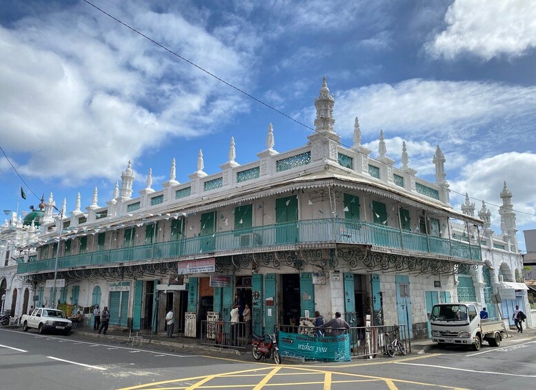 Picture 6 for Activity Port Louis: Private Guided Tour and Street Food Tasting