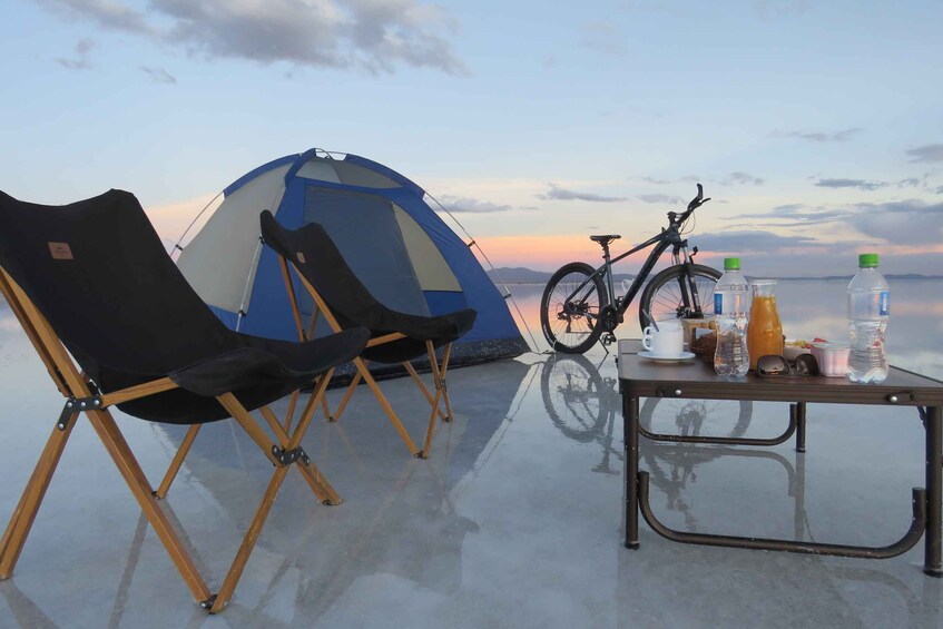 Picture 10 for Activity Uyuni: Guided Bicycle Tour of Uyuni Salt Flat with Lunch