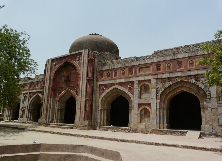 Picture 2 for Activity Secret and Spooky Ruins of Mehrauli Archaeological Park