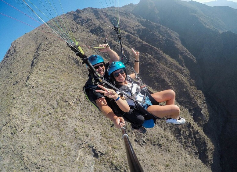 Picture 26 for Activity Tenerife: Acrobatic Paragliding Tandem Flight