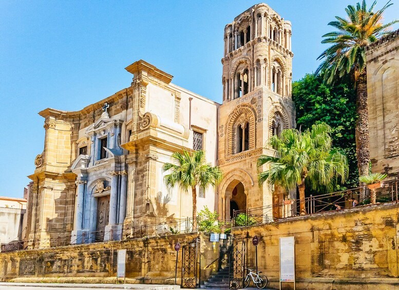 Picture 5 for Activity Palermo: Guided City Walking Tour w/Customizable Itinerary
