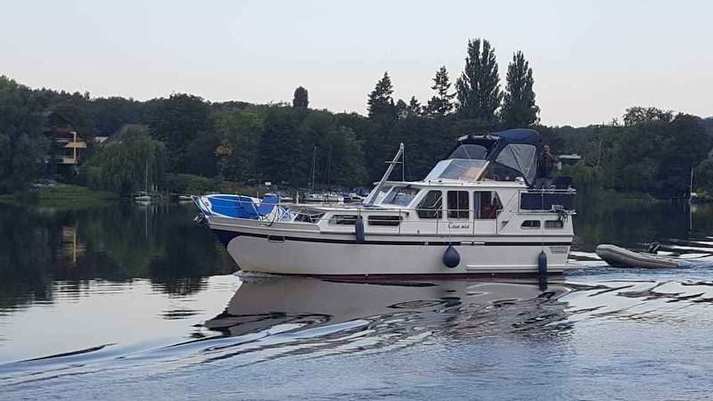 Picture 8 for Activity Wannsee: 4h Private Seven Lakes Boat Tour with Skipper