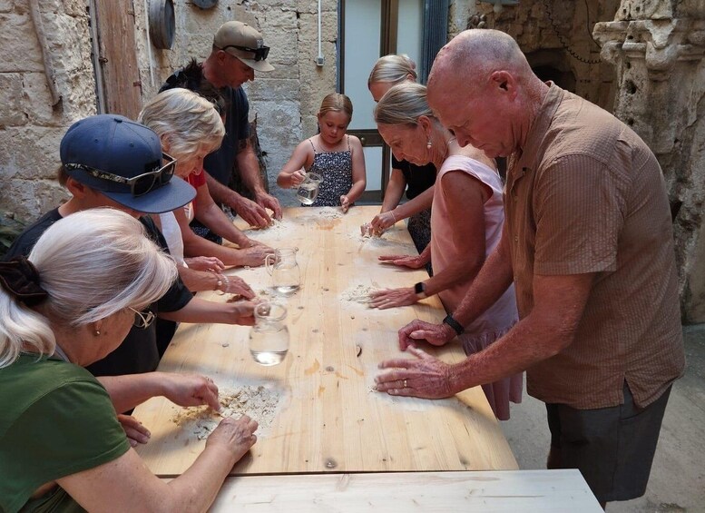 Lecce: Pasta Making Class in 1400s-Era Courtyard with Wine