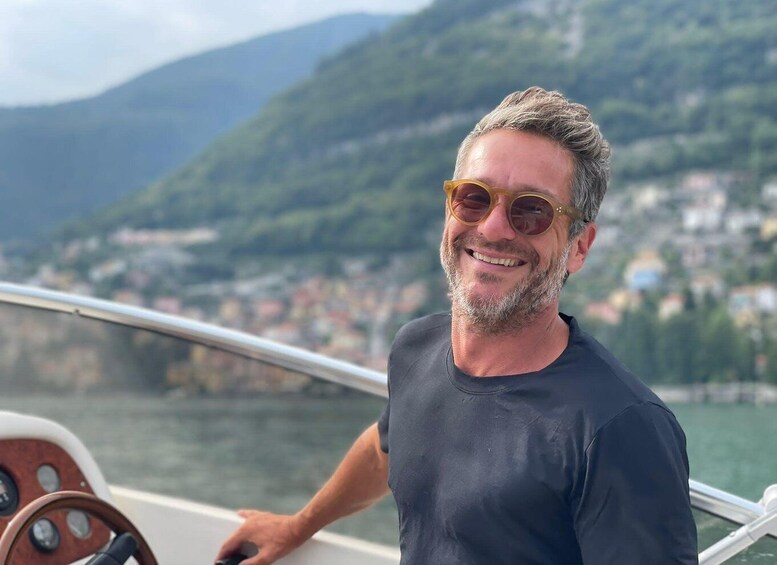 Picture 6 for Activity 1 or 2 hours Private Boat Tour on Lake Como with Prosecco