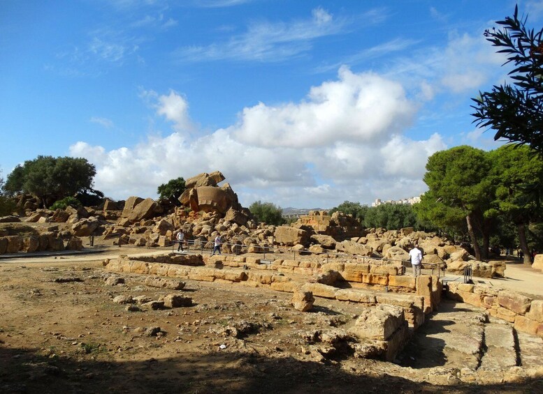 Picture 12 for Activity Agrigento: Walking Tour of Ancient Akragas with Local Guide