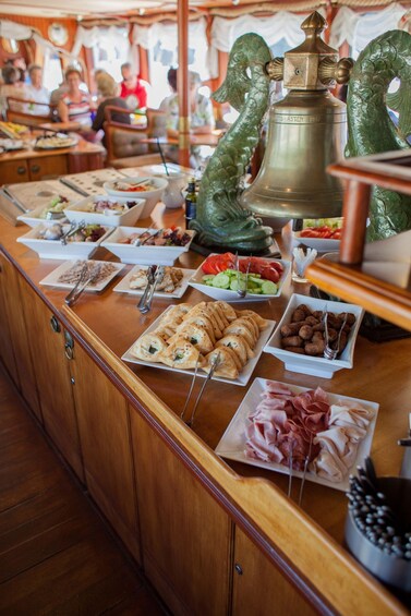 Picture 8 for Activity Prague: Vltava River Evening Dinner Cruise