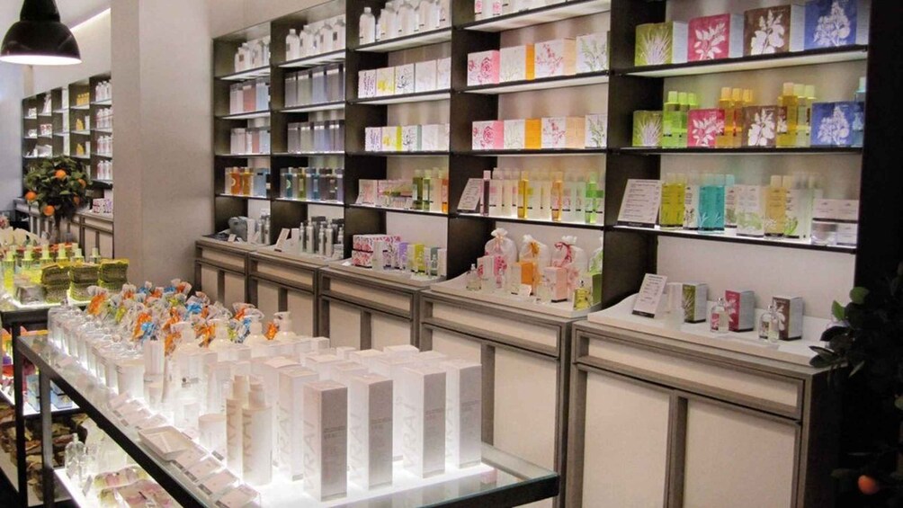 Picture 10 for Activity Wine Tasting, Cannes, Famous Designers and Perfume Factory