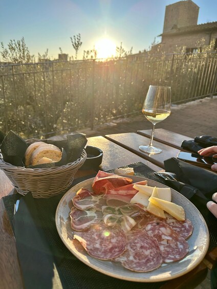 Picture 7 for Activity San Gimignano: Bike tour in the Tuscan Hills