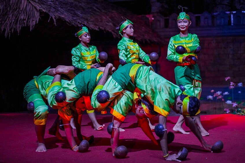 Picture 3 for Activity Siem Reap: Restaurant Meal with Apsara Dance Performance