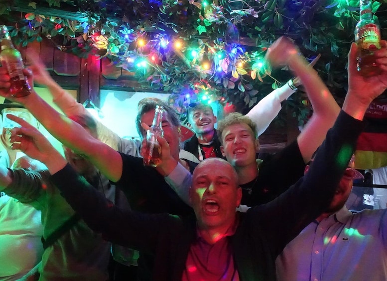 Picture 1 for Activity Frankfurt: Private pub crawl with guide, shots & drink games
