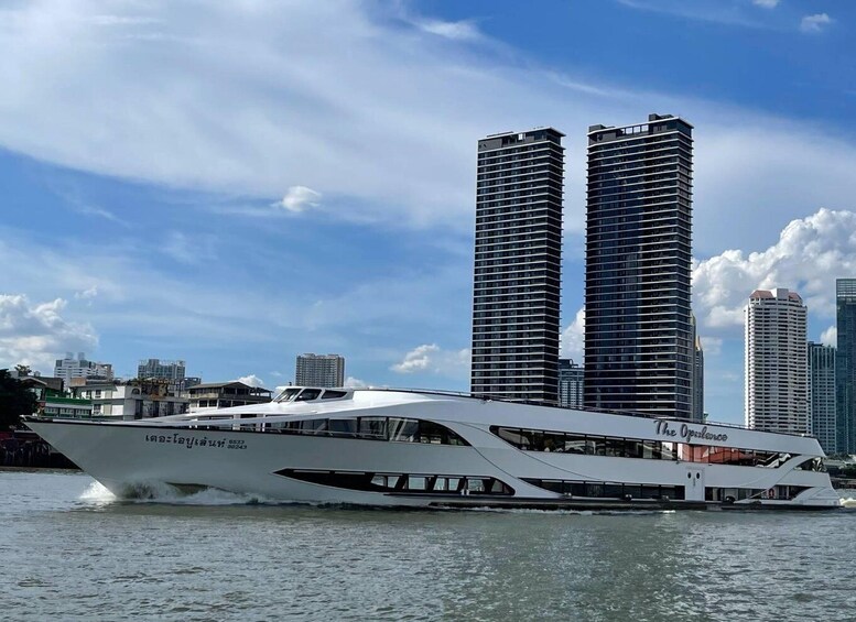 Picture 5 for Activity Bangkok: Opulence Luxury Chao Phraya Dinner Cruise