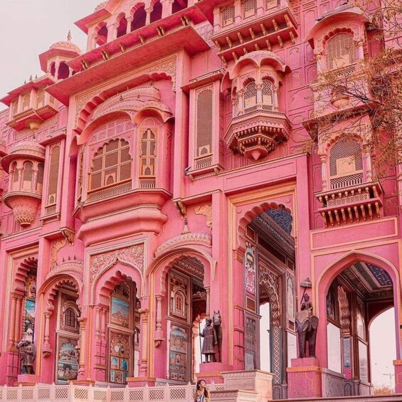 Picture 7 for Activity 2 Days pink city jaipur sightseeing tour by tuk tuk