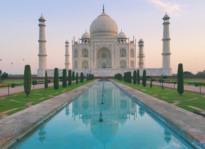 Picture 8 for Activity Agra: Taj Mahal Entry Ticket Guided Tour with Hotel Transfer
