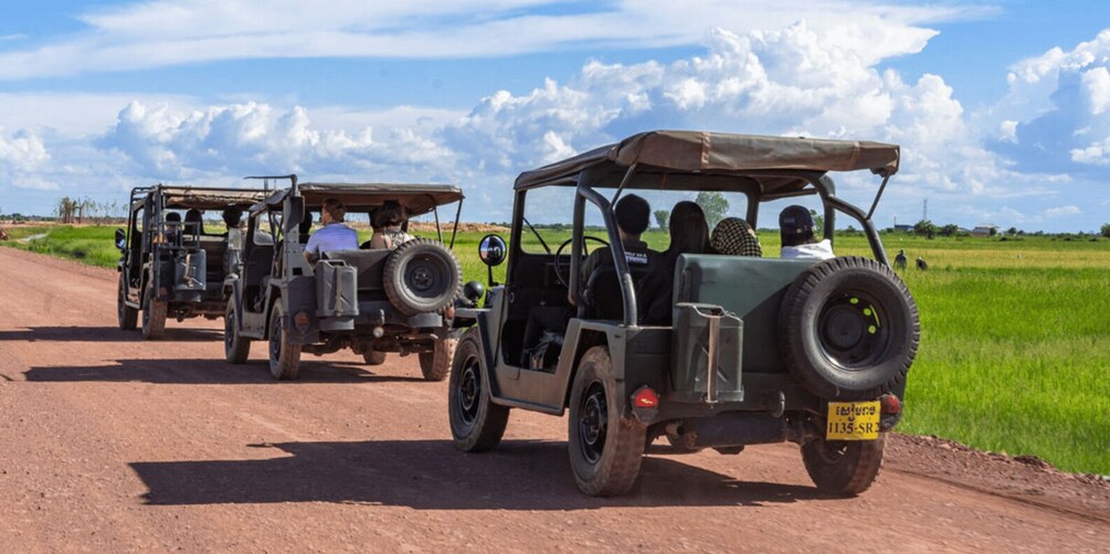 Picture 3 for Activity Siem Reap: Countryside Sunset Jeep Tour with Drinks