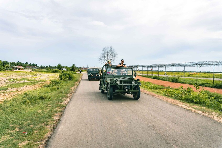 Picture 2 for Activity Siem Reap: Countryside Sunset Jeep Tour with Drinks