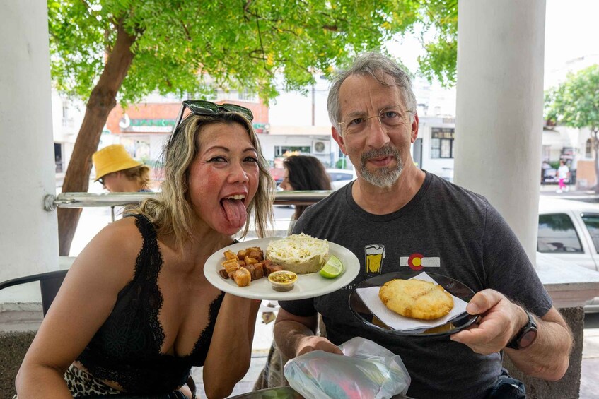 Picture 1 for Activity Food Tour in Santa Marta Old City