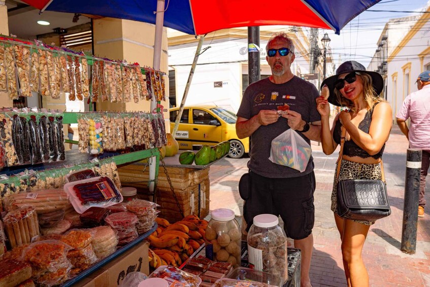 Picture 4 for Activity Food Tour in Santa Marta Old City