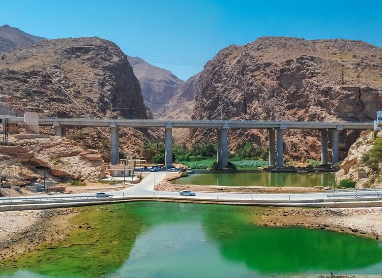 Muscat : Private trip to Wadi Shab + sinkhole