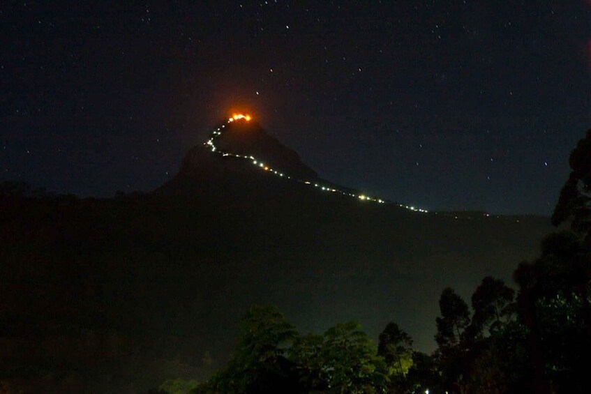 Picture 5 for Activity Colombo/ Negombo to Summit Thrills: Adams Peak Hike