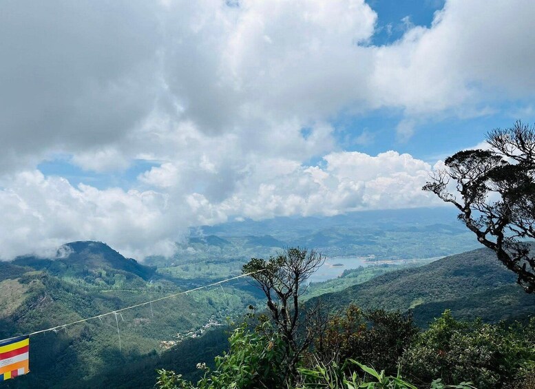Picture 7 for Activity Colombo/ Negombo to Summit Thrills: Adams Peak Hike