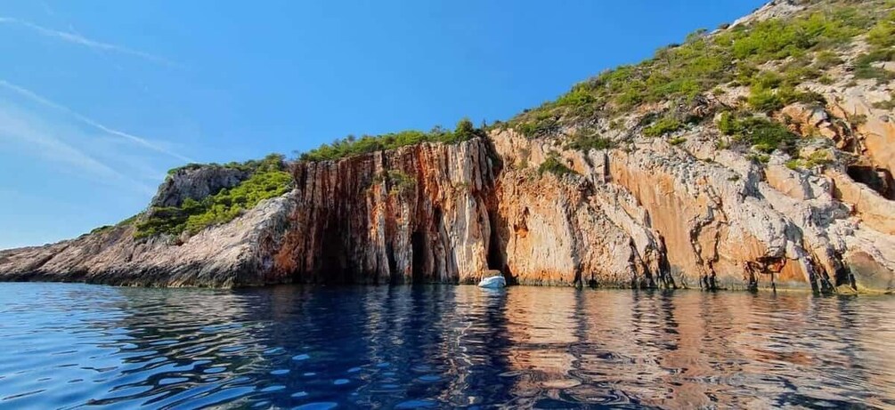 Picture 6 for Activity Milna: Boat Trip to Hvar and Red Rocks