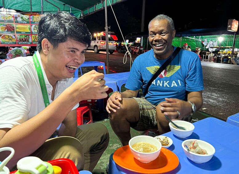 Picture 9 for Activity Siem Reap: Tonle Sap and Kampong Phluk Tour with Street Food