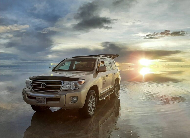 Picture 2 for Activity From La Paz: 2-Day Uyuni tour by flight