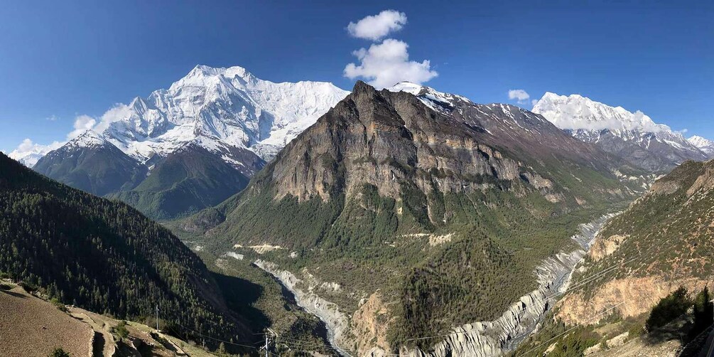 Picture 7 for Activity Annapurna Circuit Trek: Short 10 Days Full Board Package