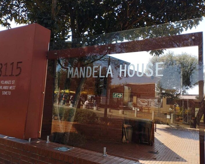 Picture 4 for Activity Soweto & Apartheid Museum with Local Lunch