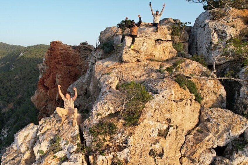 4 hour hiking tour in Ibiza-DIH Hike with us.Connect with nature!