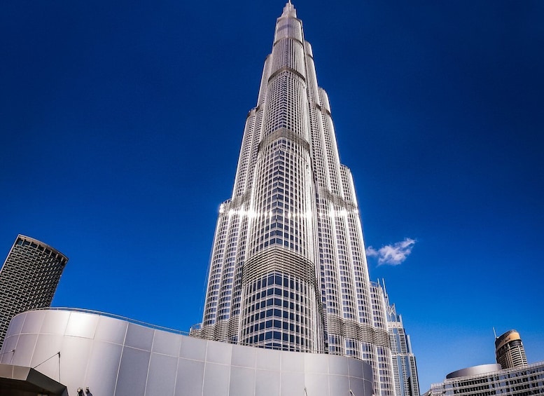 Picture 5 for Activity Burj Khalifa 124 & Lunch or Dinner at Rooftop, The Burj Club