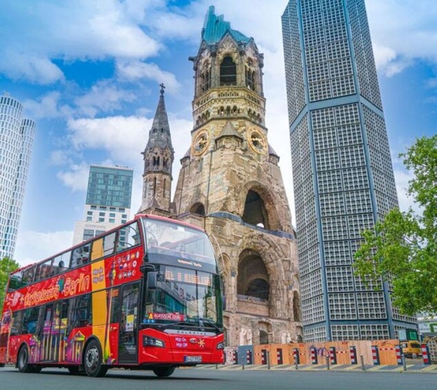 City Sightseeing Berlin: HOHO Bus Tour - All Lines (A+B) & Boat Tour