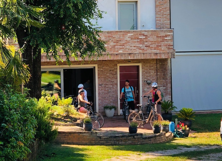 Picture 1 for Activity Verona: Custoza E-bike Tour