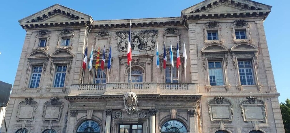 Picture 4 for Activity Marseille : Panier & Notre-Dame de la Garde Half-day tour