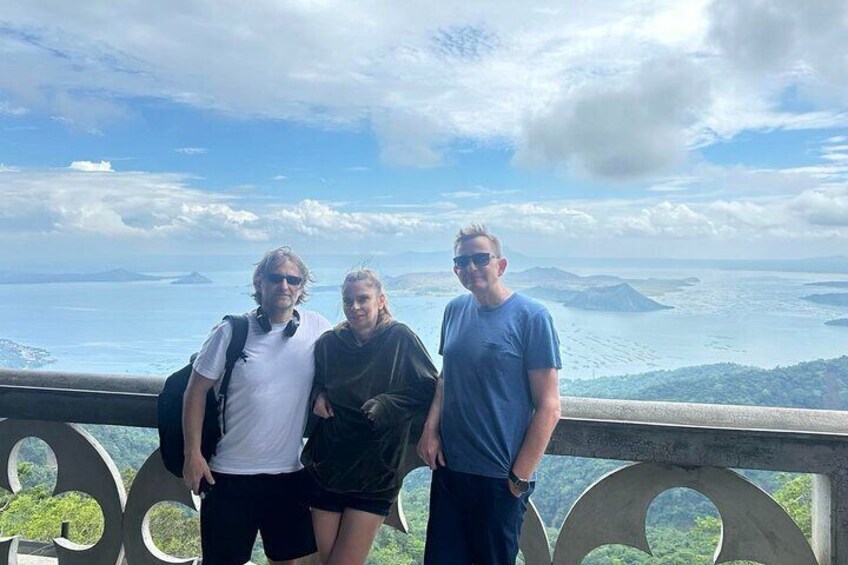 Tagaytay Day tour with Private Car and Driver