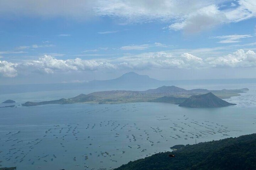 Tagaytay Day tour with Private Car and Driver