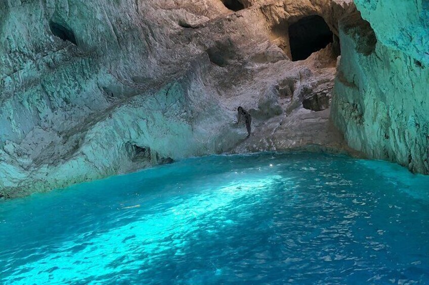 Zakynthos Private Cruise to Navagio and Blue Caves