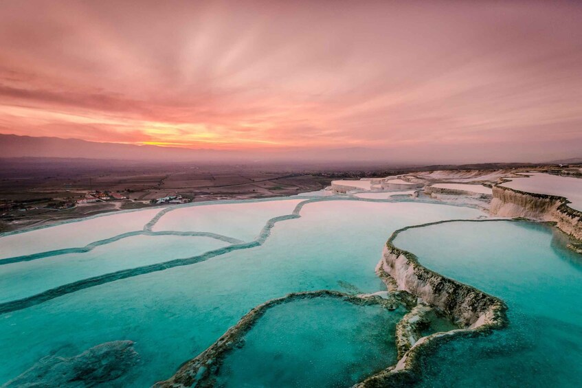 Picture 5 for Activity From Izmir: Guided Pamukkale Full-Day Tour with Lunch
