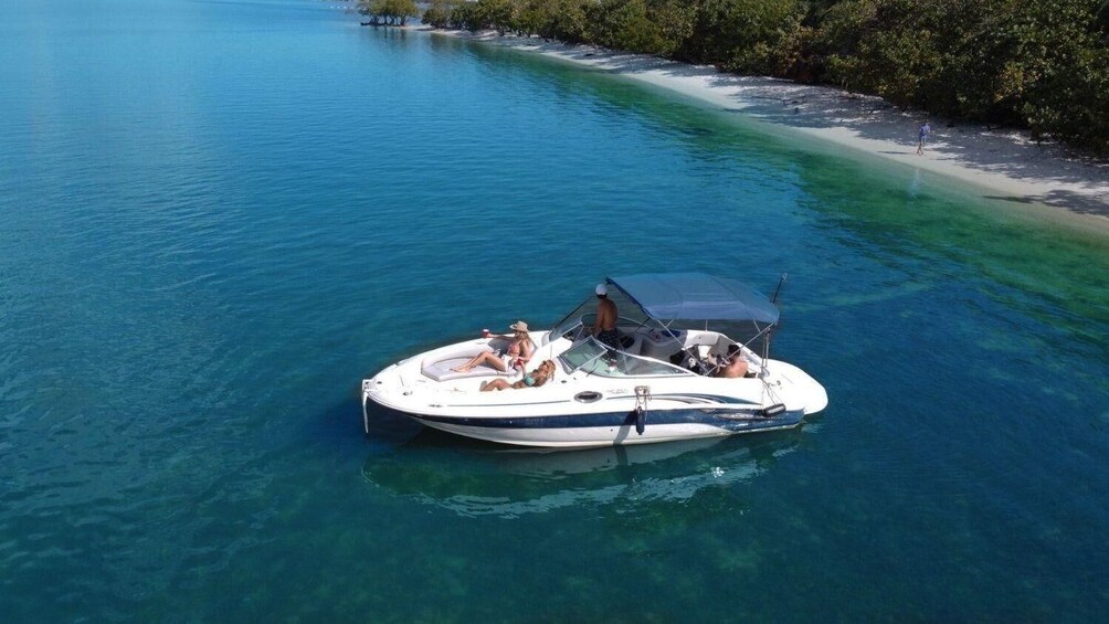 Private Tailored Sightseeing Miami Boat Tour & Fun Your Way