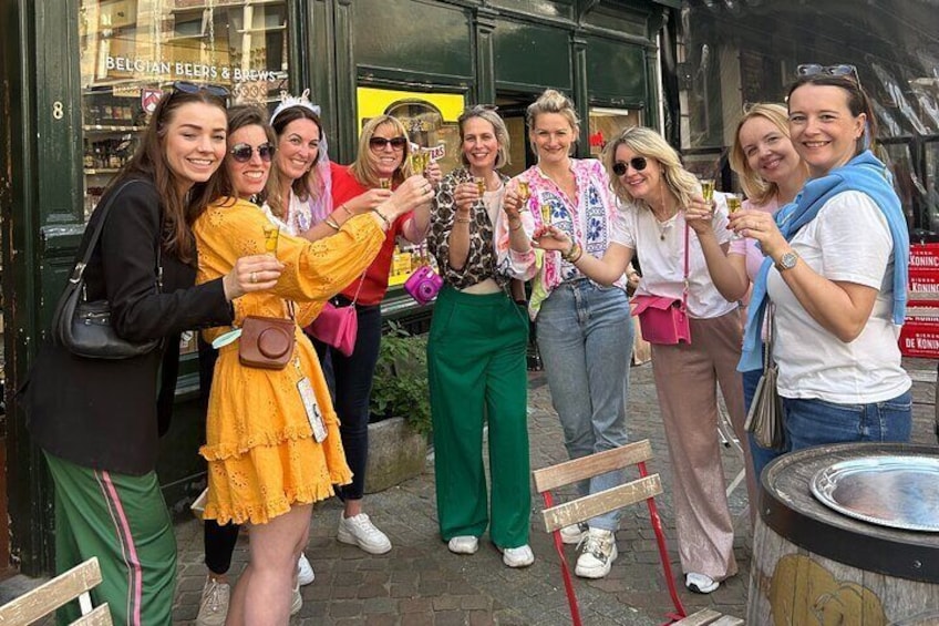 Antwerp: Food Walking Tour with 5 Tastings