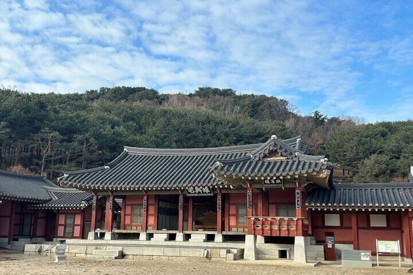 Starfield Suwon : Day Tour (Hwaseong Fortress, Gwangmyeong Cave)