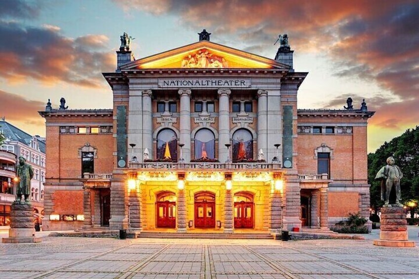 Private Guided Walking Tour in Oslo