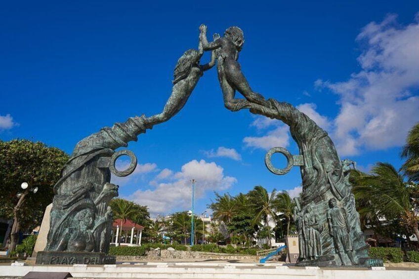Private Custom Walking Tour with a Local Guide Playa del Carmen